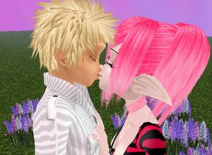 <3 First kiss - My new Boyfried i love him.....