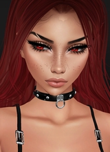 Guest_QueenZoeZXz