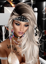 EmanuellaRockGirl