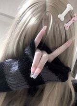 Canvas: yarn