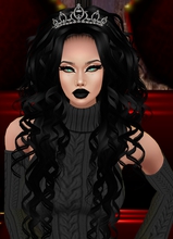 QueenPaisleyFangs