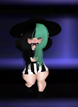 MsKikkiHeartBeaker