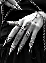 Guest_YAKUZAMOMMYDOMME