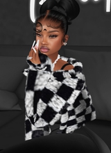 DivineBeautyAccalia