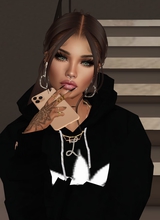 Creator: xIL4UR4Ix